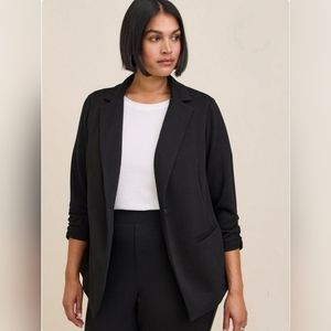 TORRID - Studio Cupro Single Button Blazer - EUC - Size 2